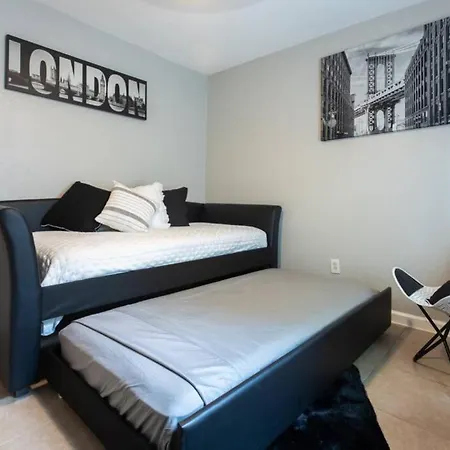 Urban 2Br Apartment In The Heart Of The Heights Houston Exterior photo